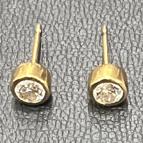 18金 K18 ピアス ダイヤモンド付き キャッチなしを買取