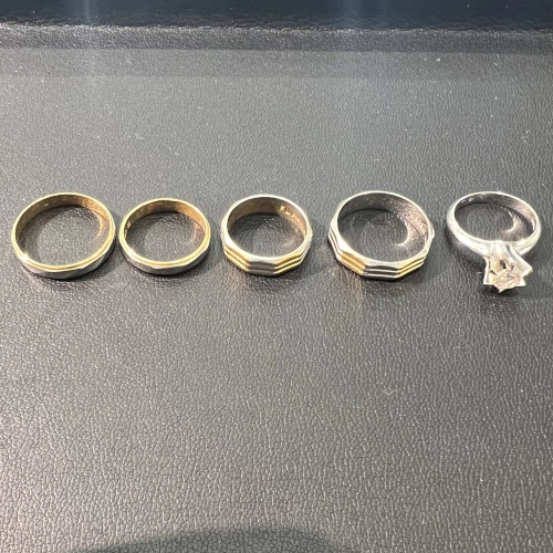 プラチナ900 Pt900 リングとK18/Pt900 リング4点 Ptメインを買取