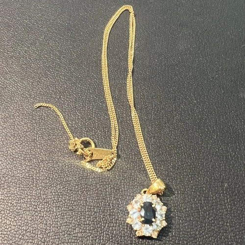 18金 K18 チェーンネックレス切れ 色石ダイヤモンド付ペンダントトップを買取