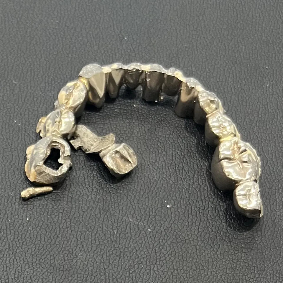 金歯 gold tooth 一式を買取