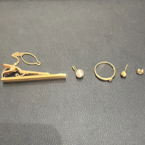 18金 K18 ネクタイピン リング キャッチピアス 他を買取