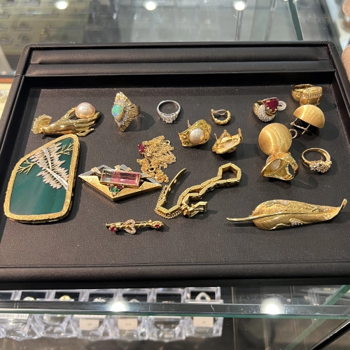 18金 K18 リング・ブローチ・ネックレス等多数を買取